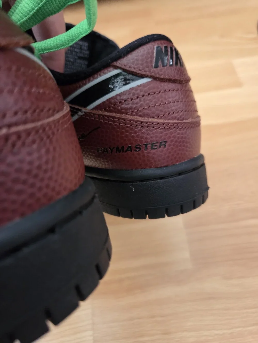 Nike low top